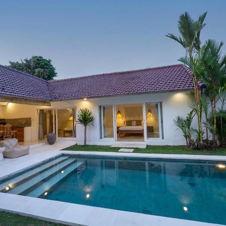 Villa Pagu Seminyak  Bagian luar foto