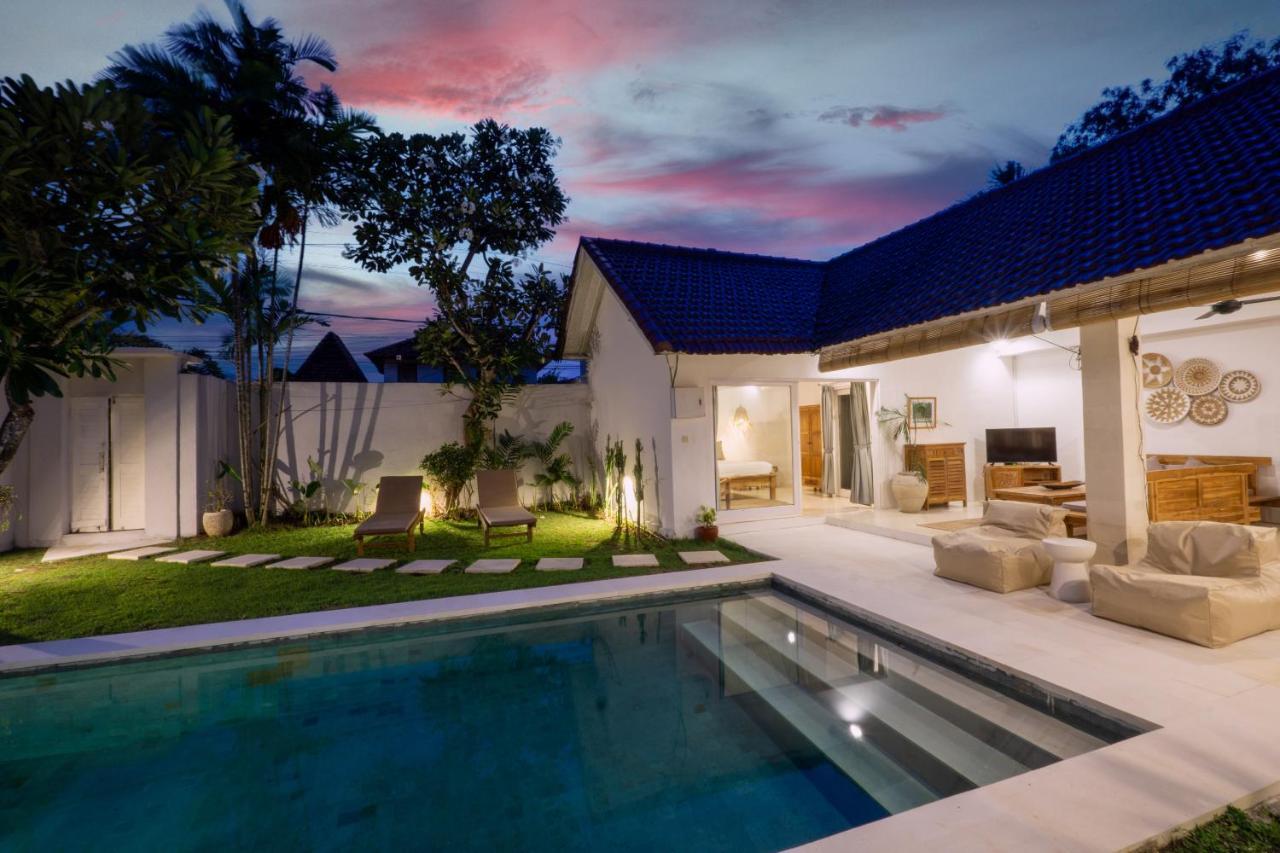 Villa Pagu Seminyak  Bagian luar foto